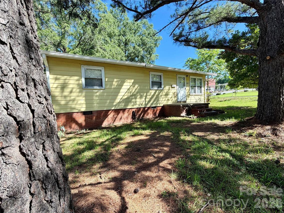 112 Academy Ave., Concord, NC 28025