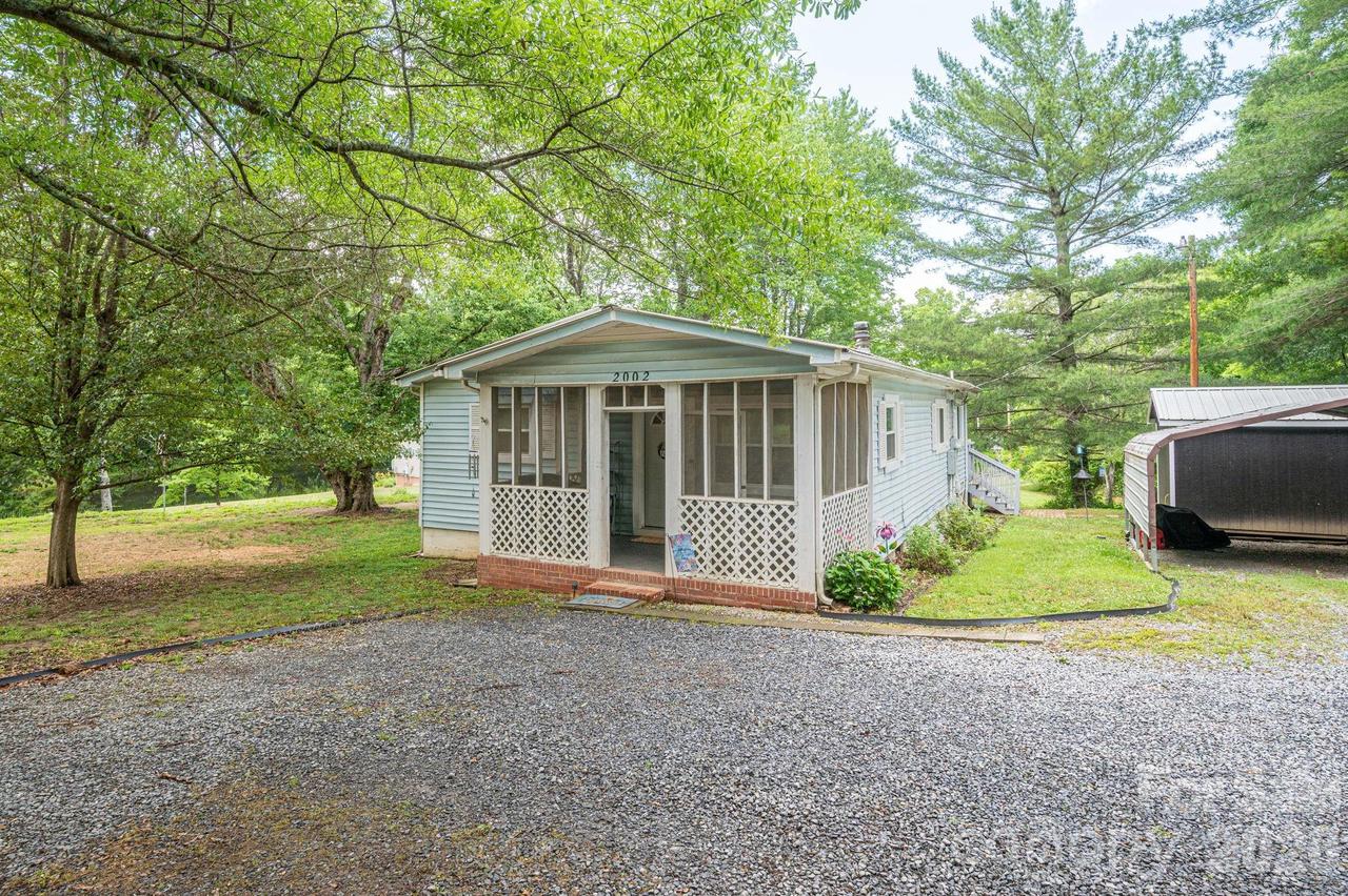 2002 Bill Lynch Rd., Lincolnton, NC 28092