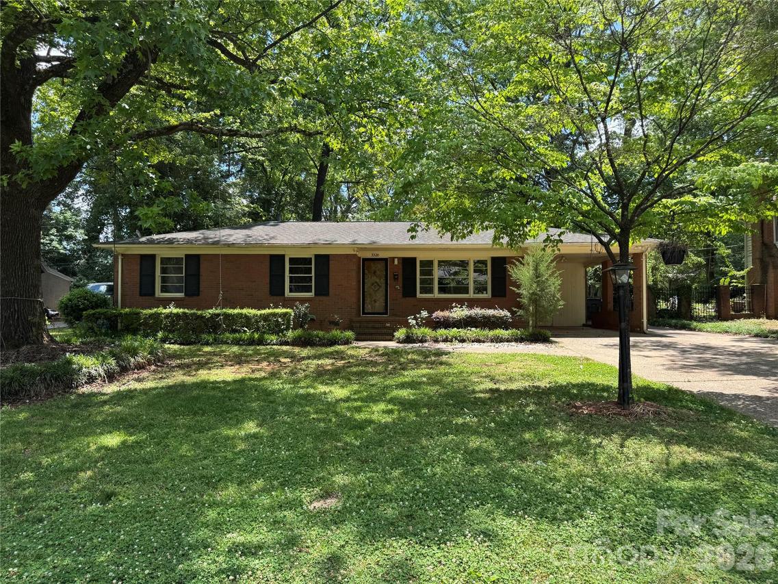 3326 Bonneville Dr., Charlotte, NC 28205