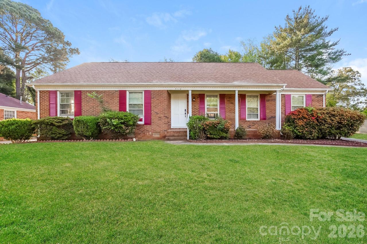 7114 Fox Hunt Rd., Charlotte, NC 28212
