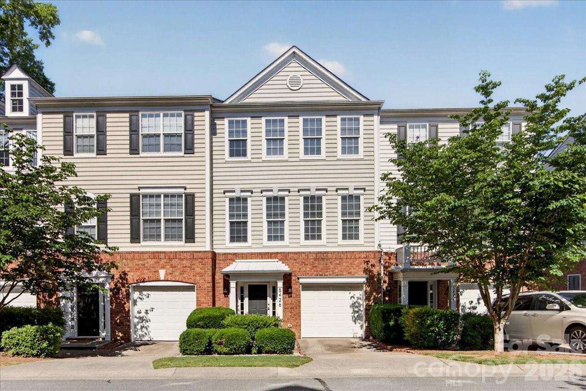 5426 Dockery Dr., Charlotte, NC 28209