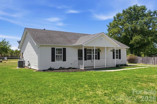 Homes Just Sold That Attend Sun Valley High: June 16th to June 22nd