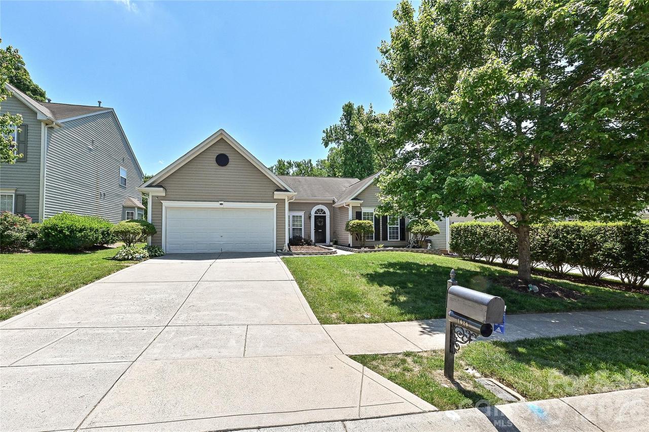 1029 Canopy Dr., Indian Trail, NC 28079