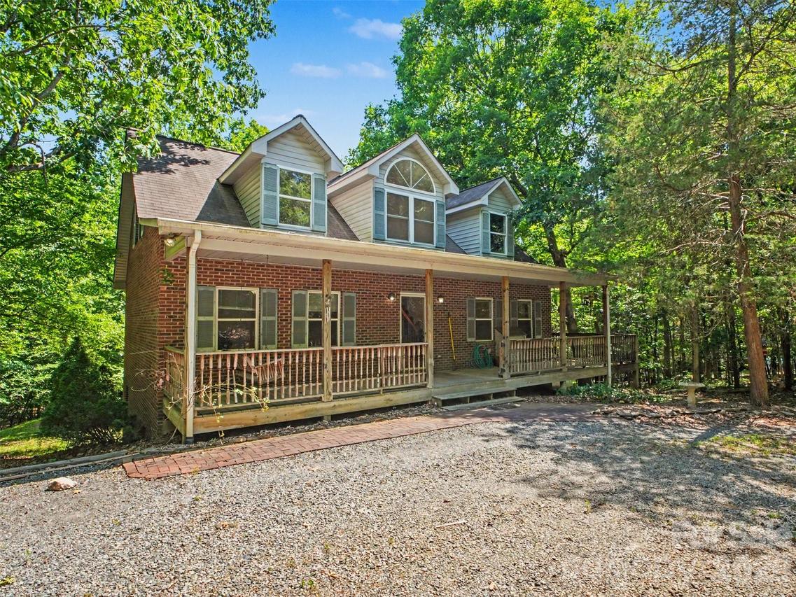 11109 Asbury Chapel Rd., Huntersville, NC 28078