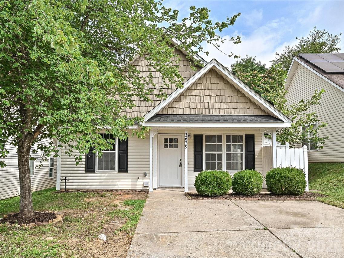 3629 Silver Ore Ln., Charlotte, NC 28216