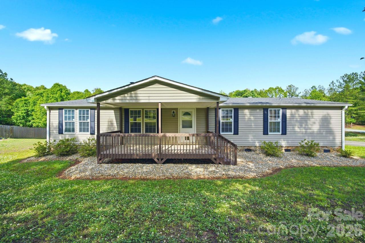 2368 Beth Haven Church Rd., Denver, NC 28037