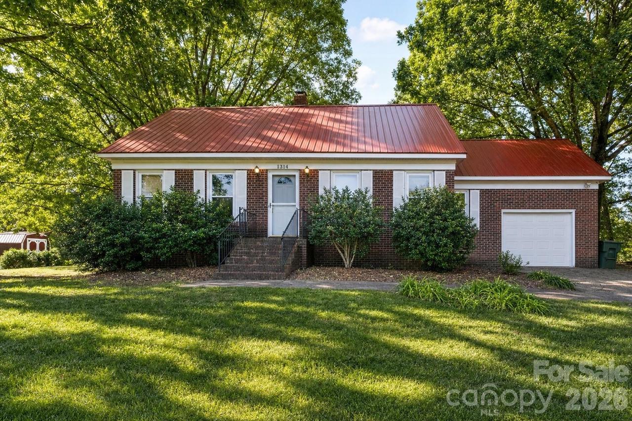 1314 Shady Oak Tr., Gastonia, NC 28052