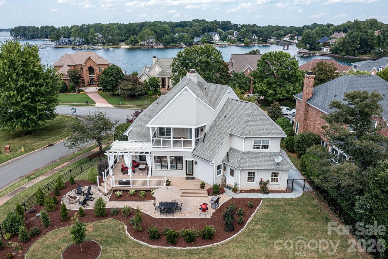 17626 Spinnakers Reach Dr., Cornelius, NC 28031