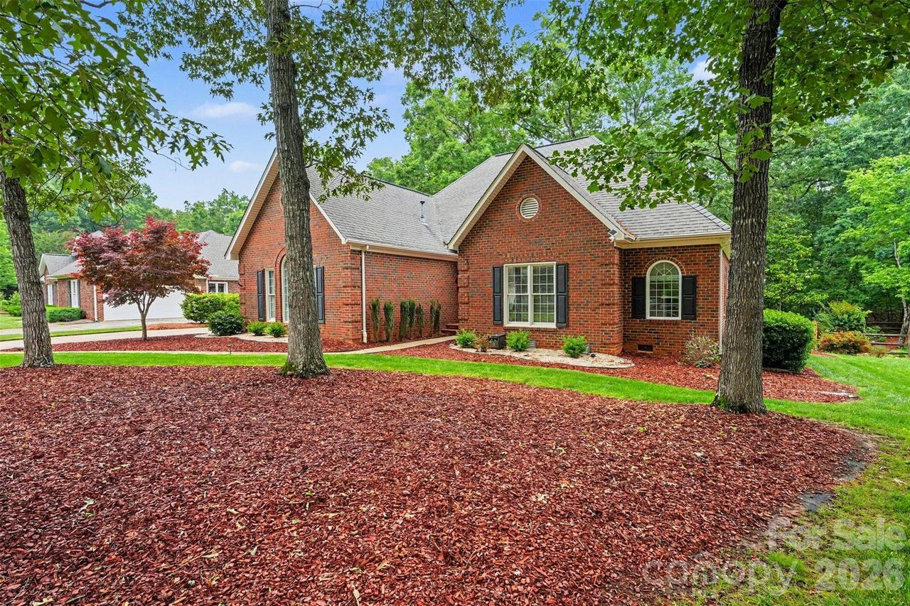 1320 Mill Race Ln., Matthews, NC 28104