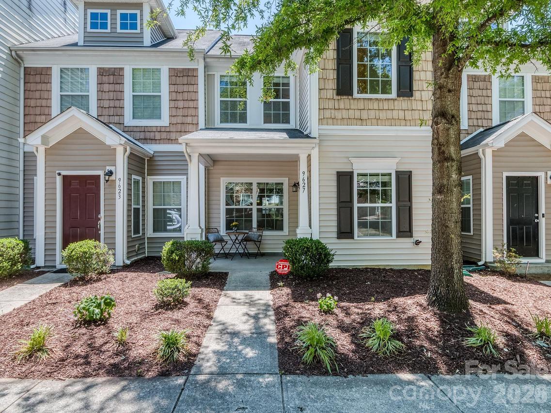 9627 Turning Wheel Dr., Charlotte, NC 28214