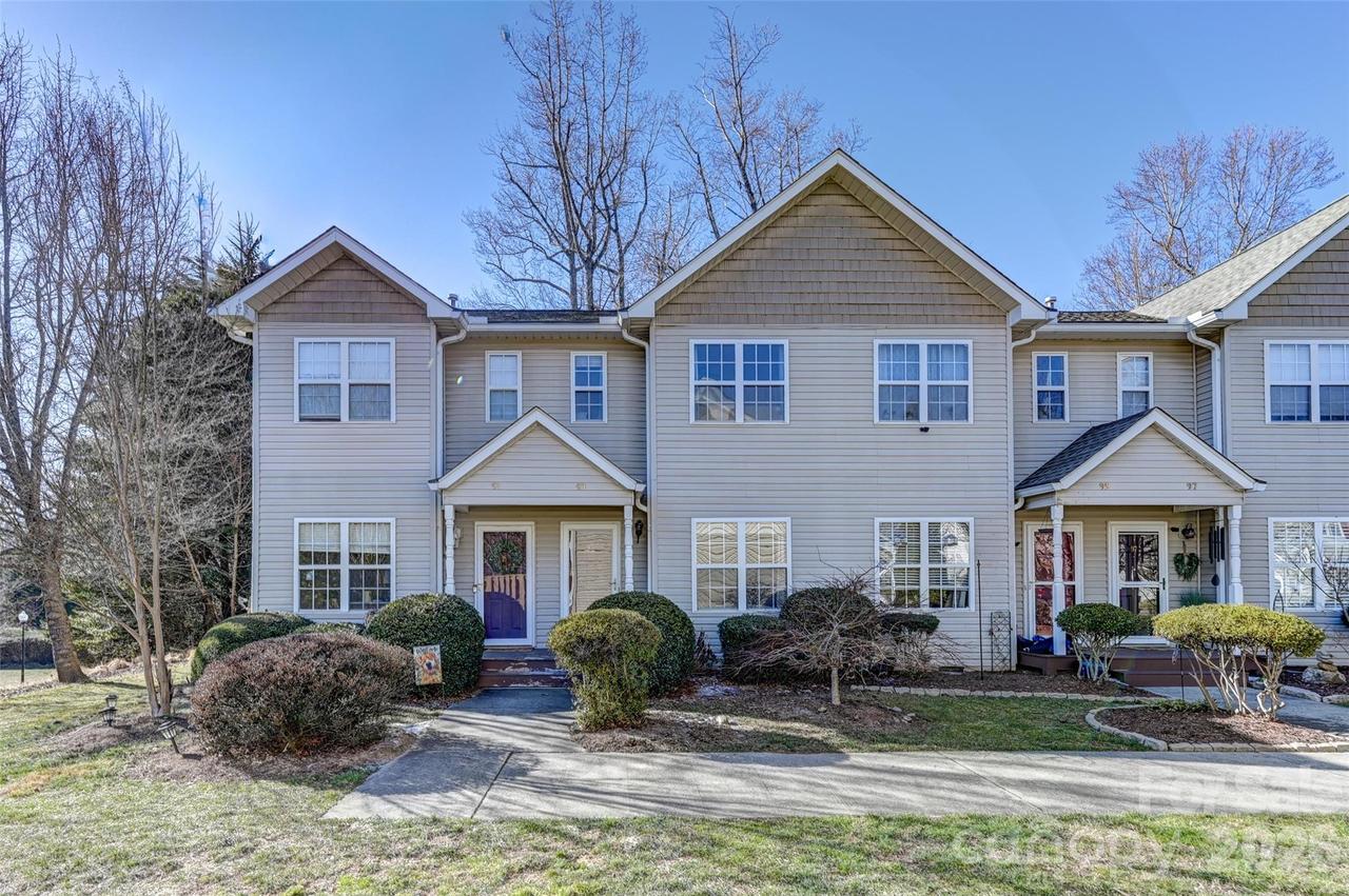 93 Stafford Ct., Fletcher, NC 28732