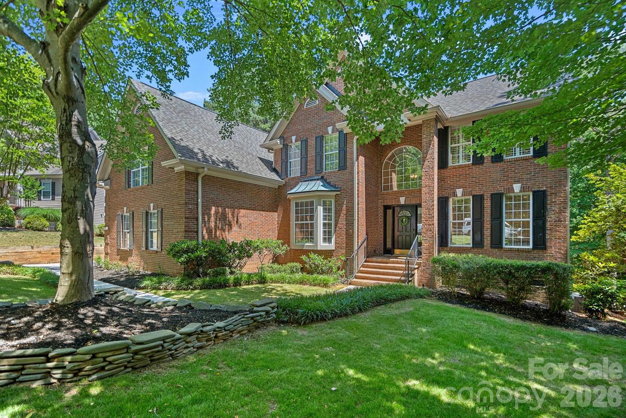 192 Sunrise Cir., Mooresville, NC 28117