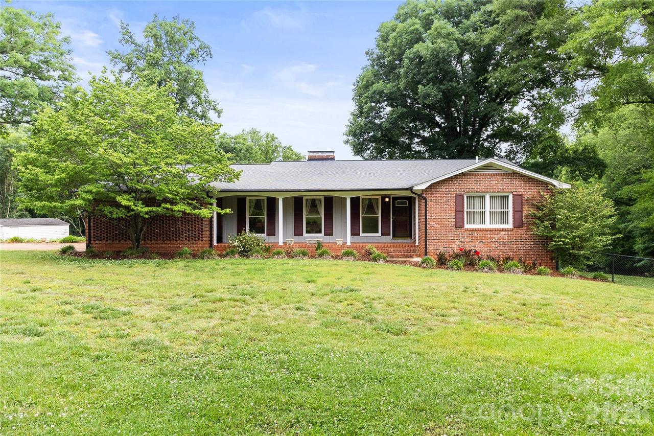 3225 Frank Grigg Dr., Shelby, NC 28150