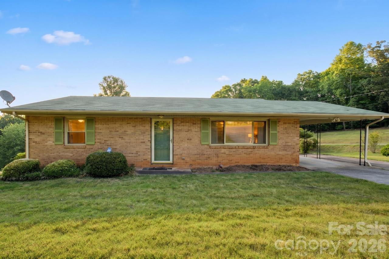 4024 Piney Rd., Morganton, NC 28655
