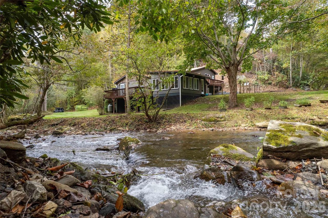 214 Chin Tree Rd., Sylva, NC 28779