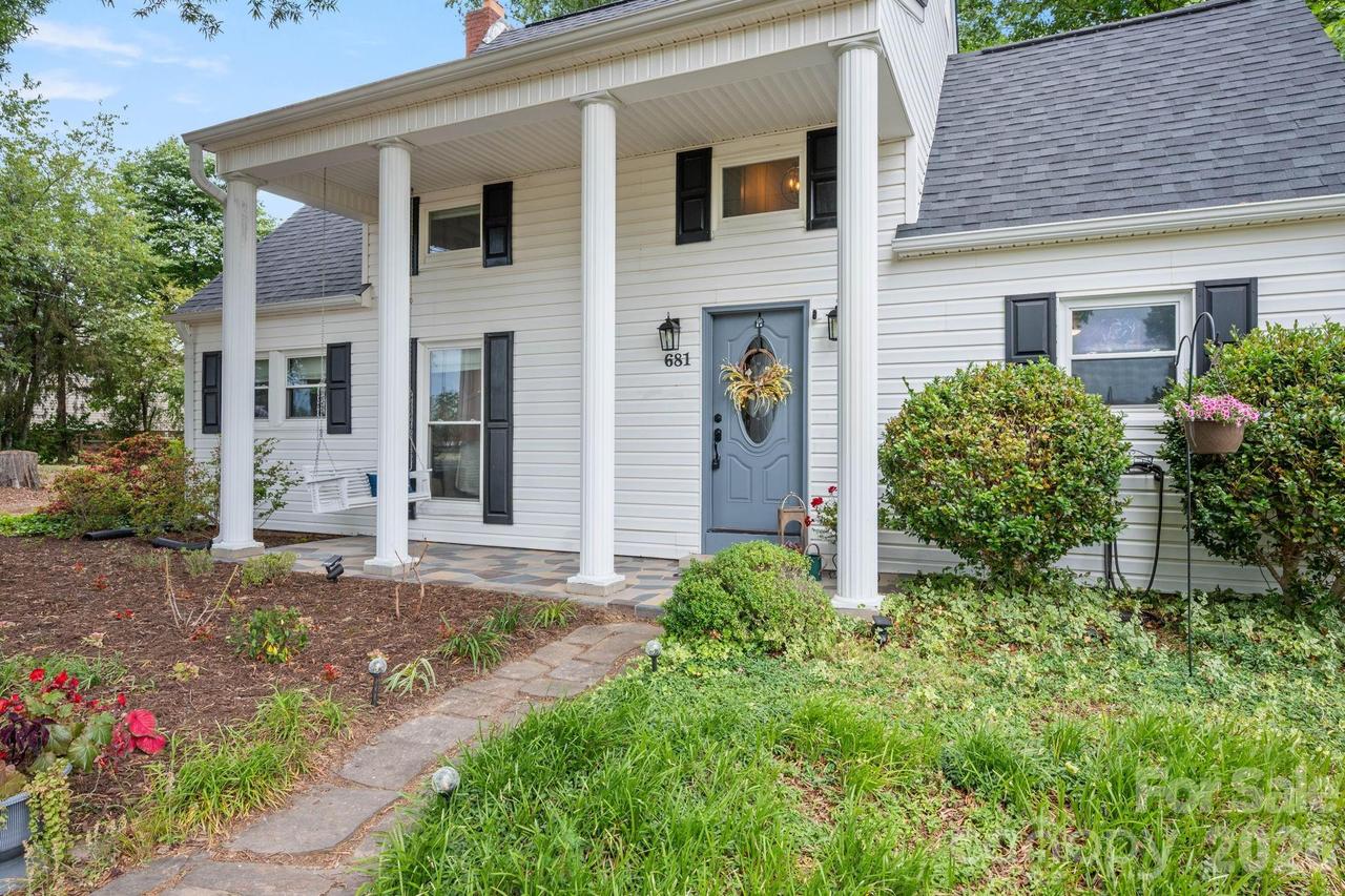 681 Tower Rd., Vale, NC 28168