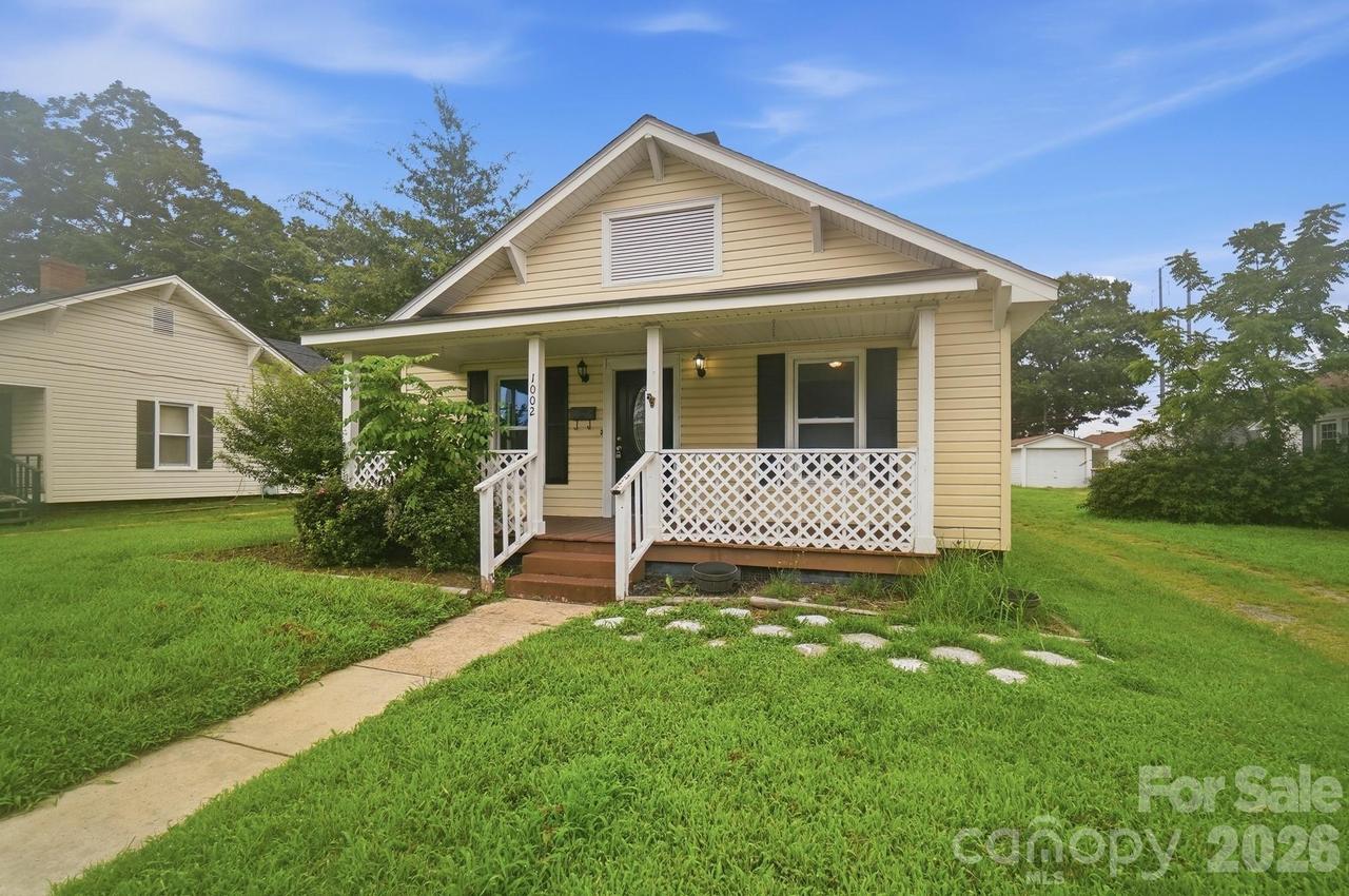 1002 N Ridge Ave., Kannapolis, NC 28083
