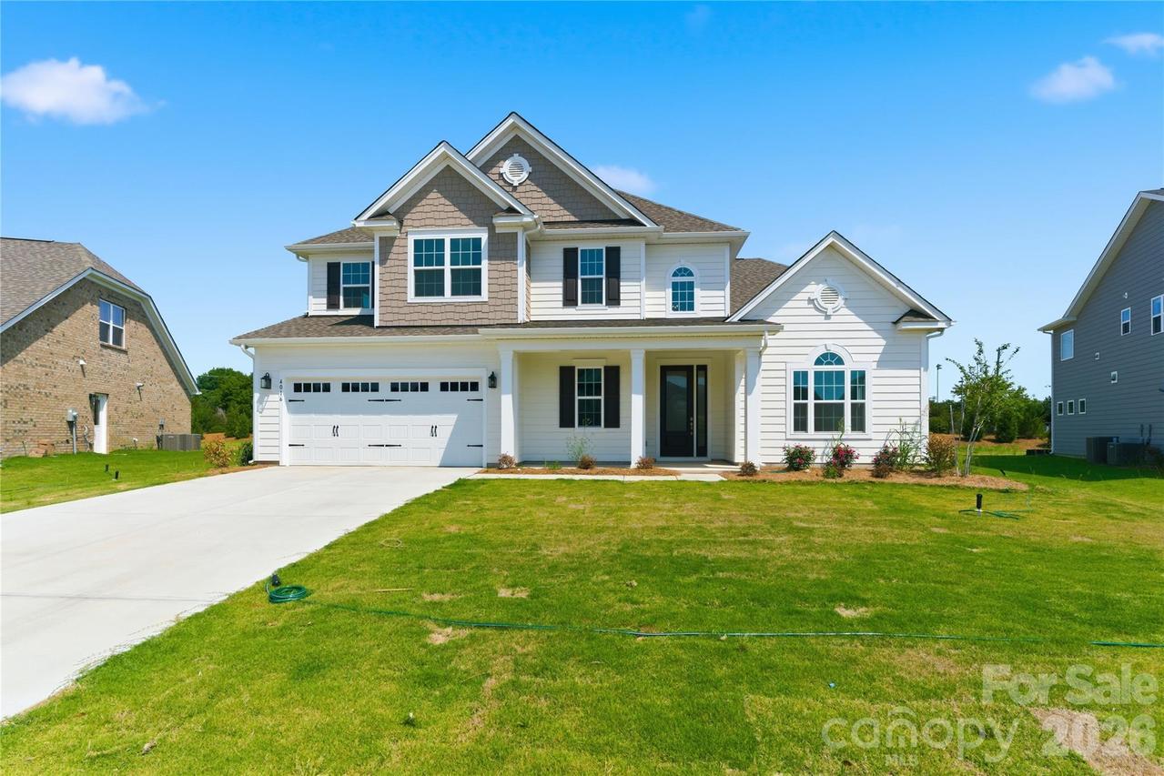 4016 Dahlia Dr. #18, Harrisburg, NC 28075