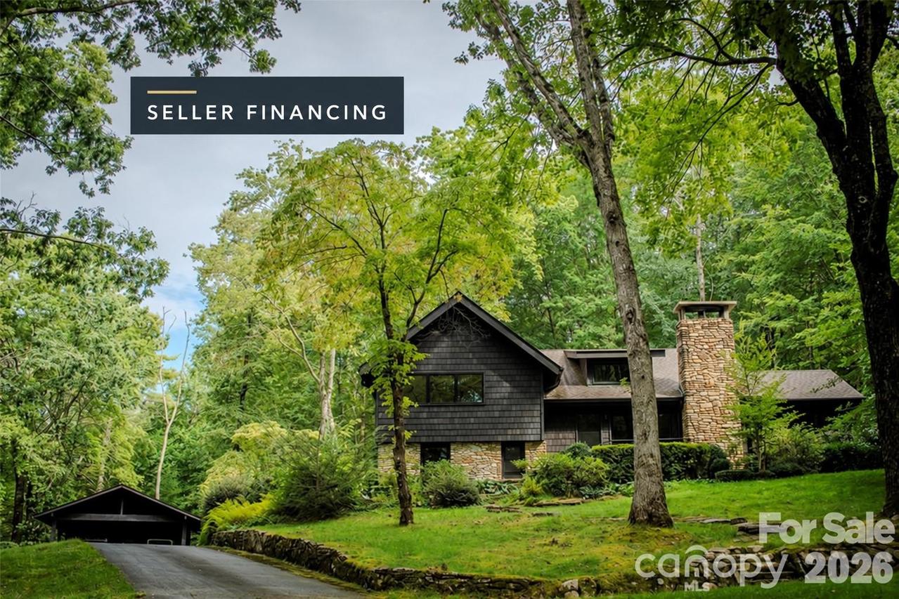 212 SE Shore Dr., Lake Toxaway, NC 28747