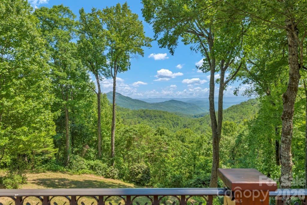 847 Old Orchard Rd., Blowing Rock, NC 28605