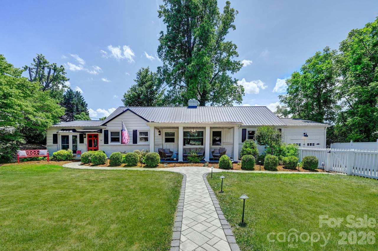 32 Central Ave., Weaverville, NC 28787