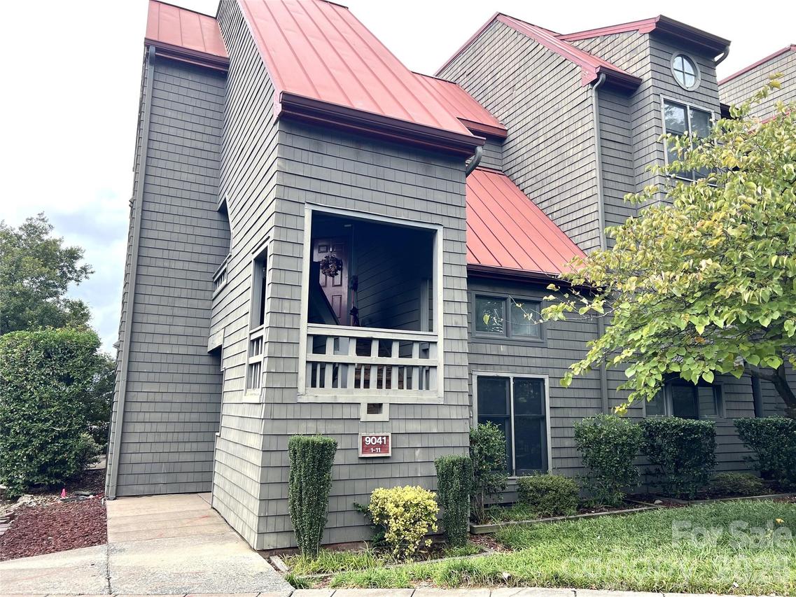9041 J M Keynes Dr., Charlotte, NC 28262