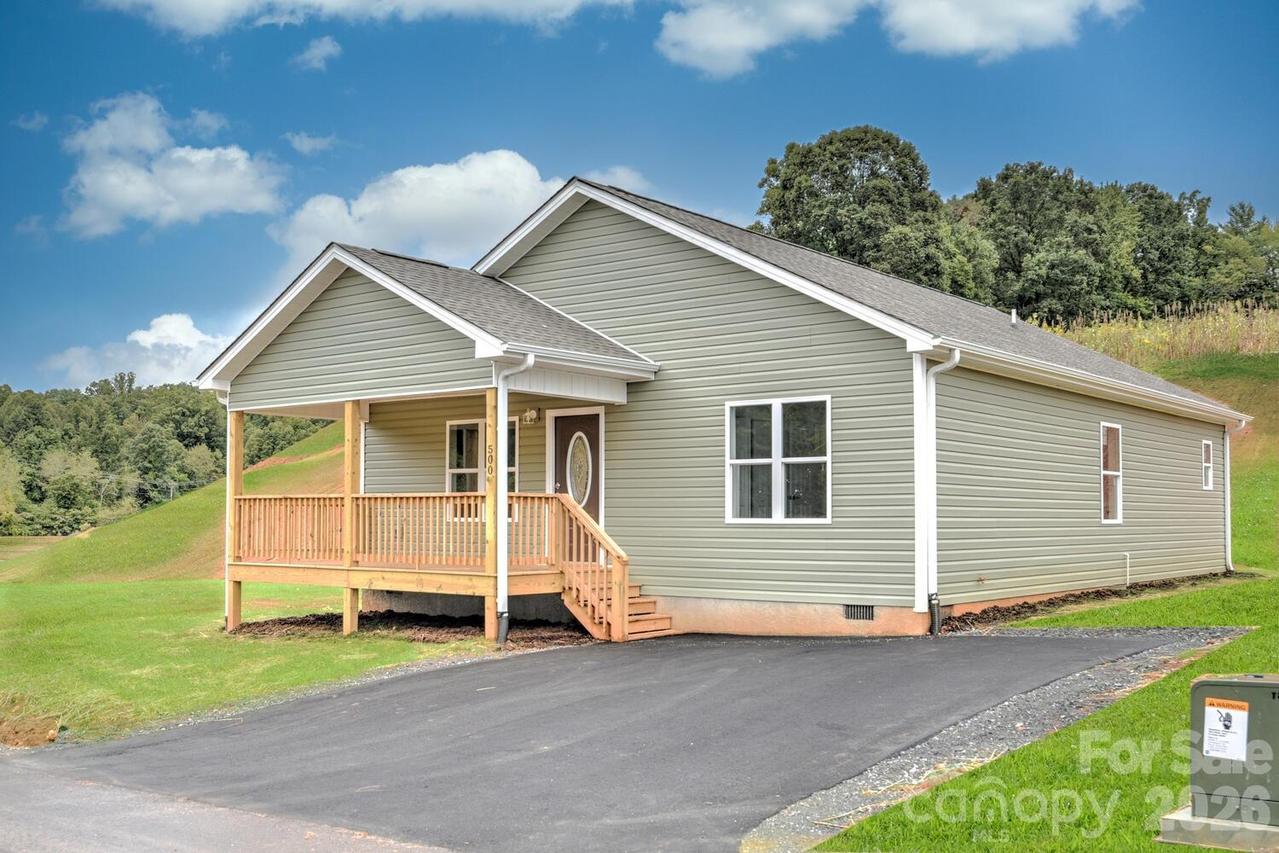Multi Unit Quinn Hill Ln. #94,95,96,79,80,81,10, Mars Hill, NC 28754