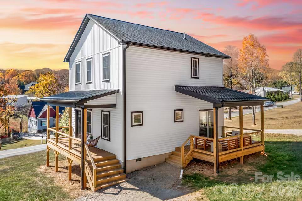 27 Ben Lippen Rd., Asheville, NC 28806