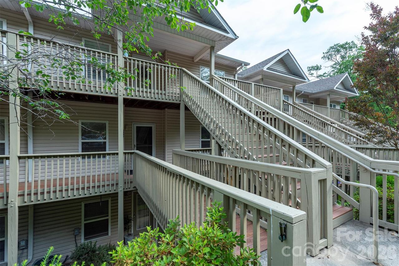 509 Carrington Pl., Arden, NC 28704