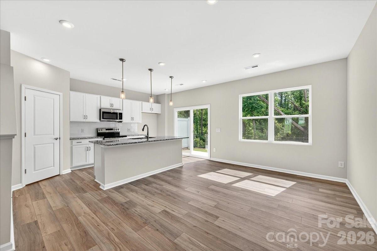 6049 Longar Ln., Charlotte, NC 28269