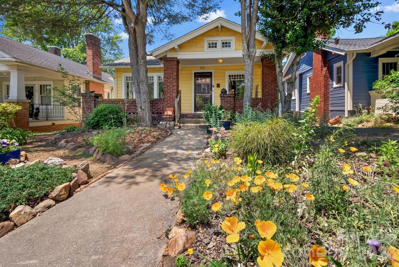 111 Norwood Ave., Asheville, NC 28804