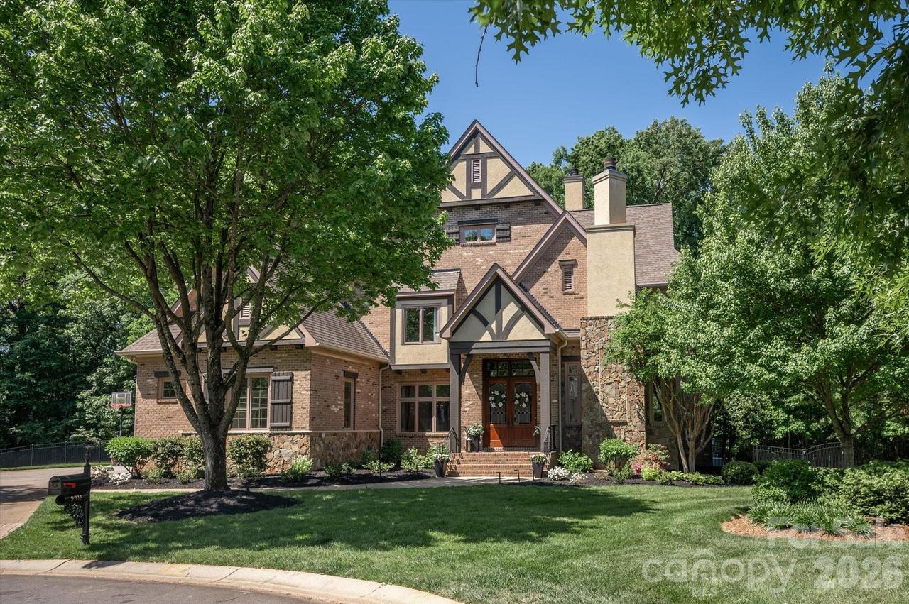 9318 Clerkenwell Dr., Waxhaw, NC 28173