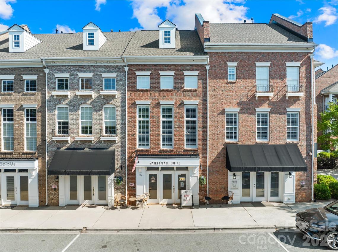 132 Market Place Ave., Mooresville, NC 28117