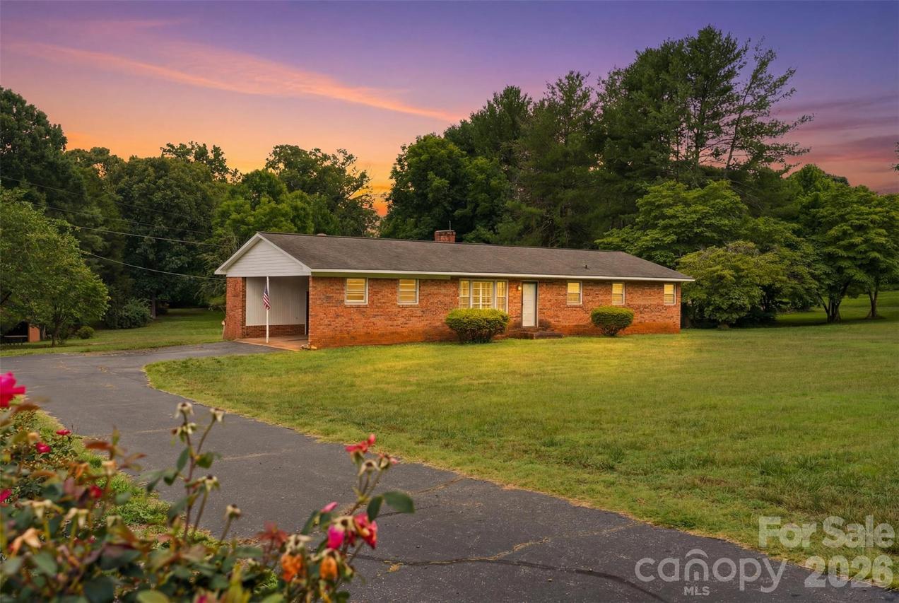 478 River Hill Rd., Statesville, NC 28625