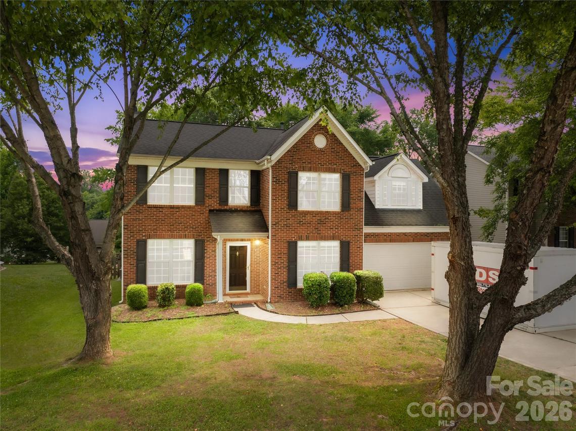 4710 Lenox Hill Pl., Charlotte, NC 28269