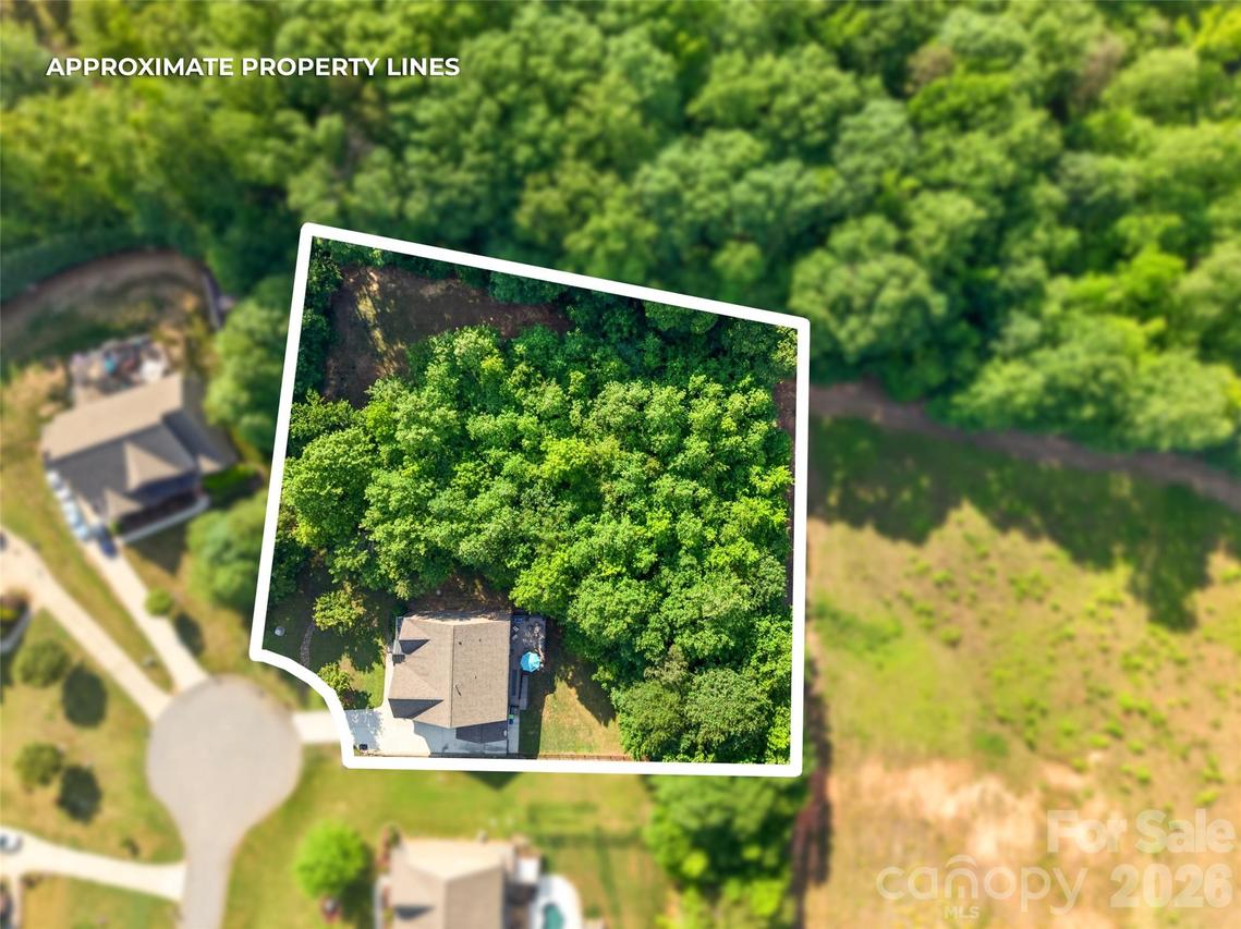 6410 Willow Farm Dr., Denver, NC 28037