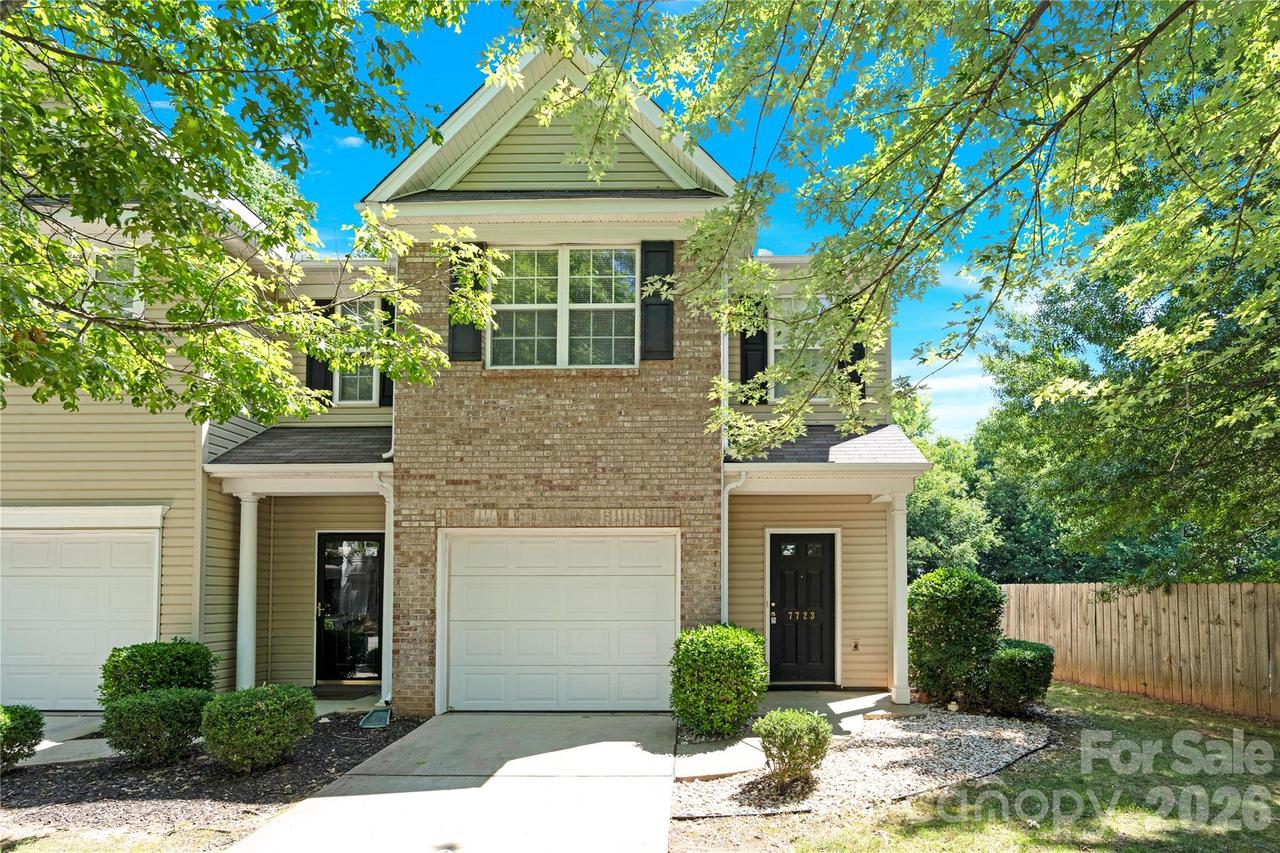 7723 Abigail Glen Dr., Charlotte, NC 28212