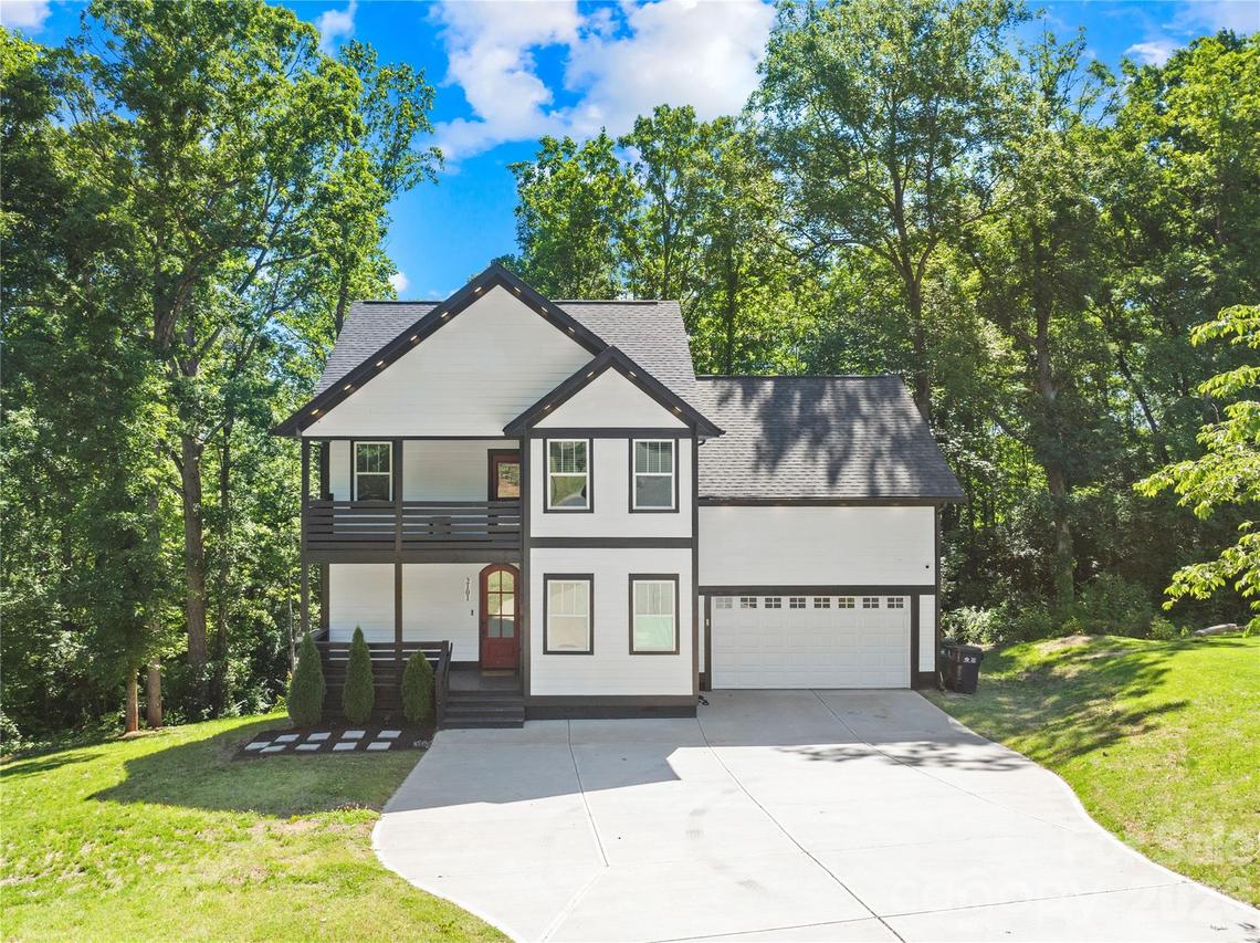 2101 Highland View Ln., Charlotte, NC 28214
