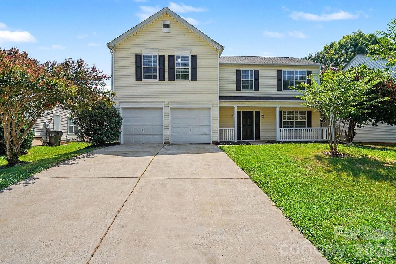 9828 Aventide Ln., Charlotte, NC 28215
