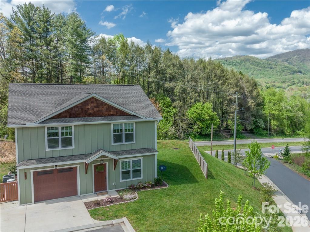 101 Towne Pl., Clyde, NC 28721