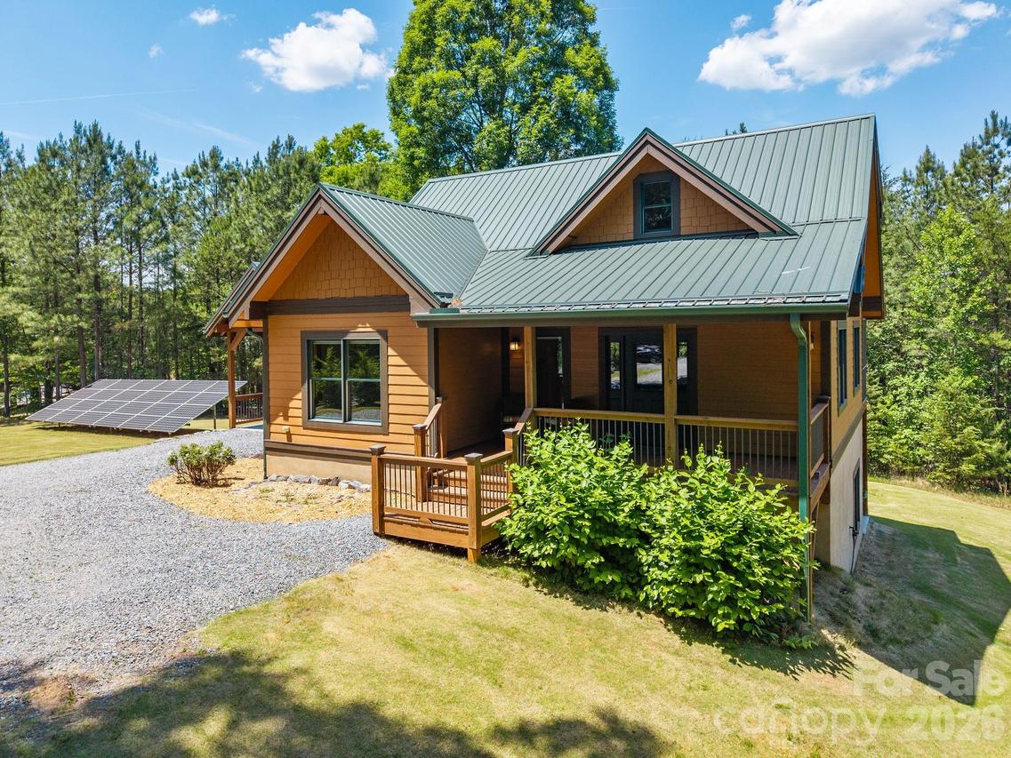 280 Hidden Lake Pkwy., Nebo, NC 28761