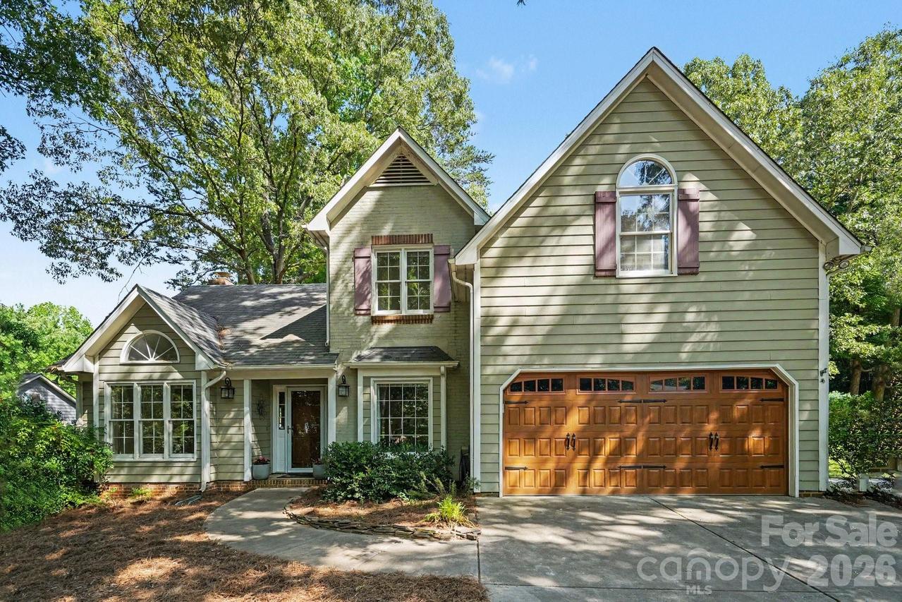 3032 Oakcroft Dr., Matthews, NC 28105