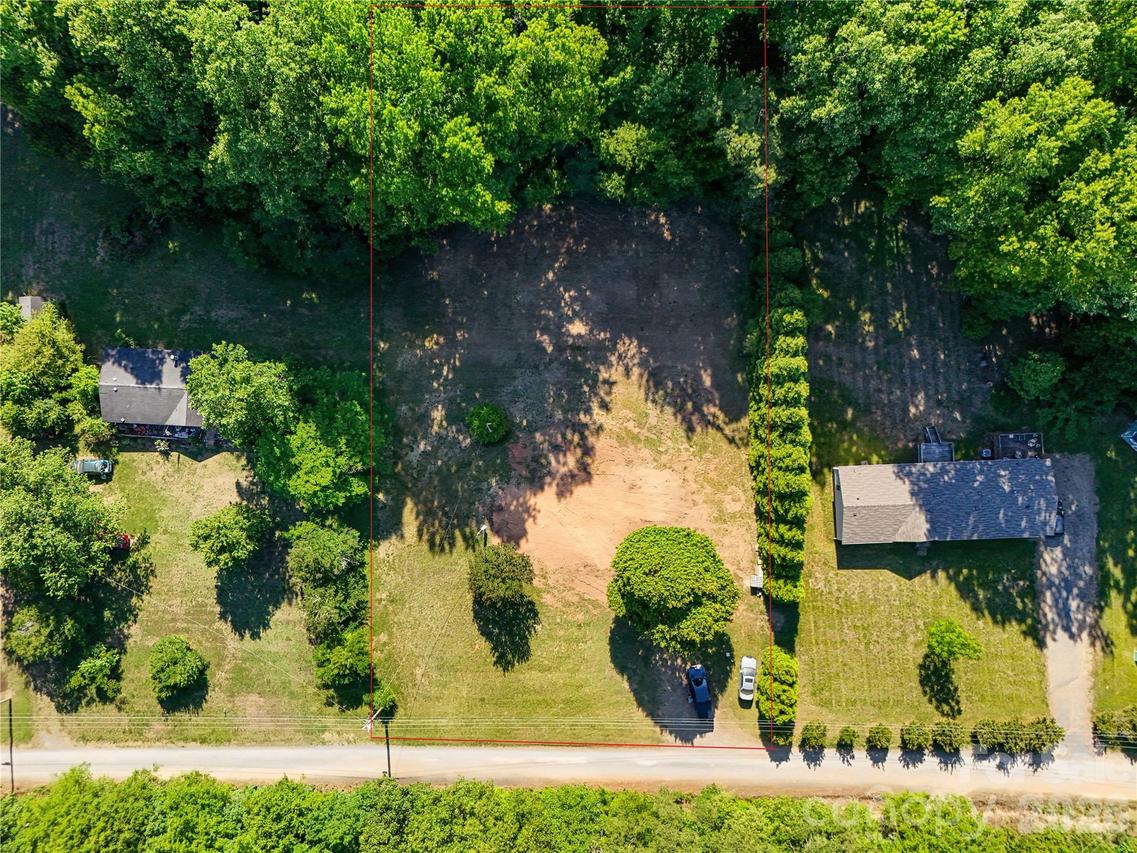 24442 Jd Dr., Locust, NC 28097