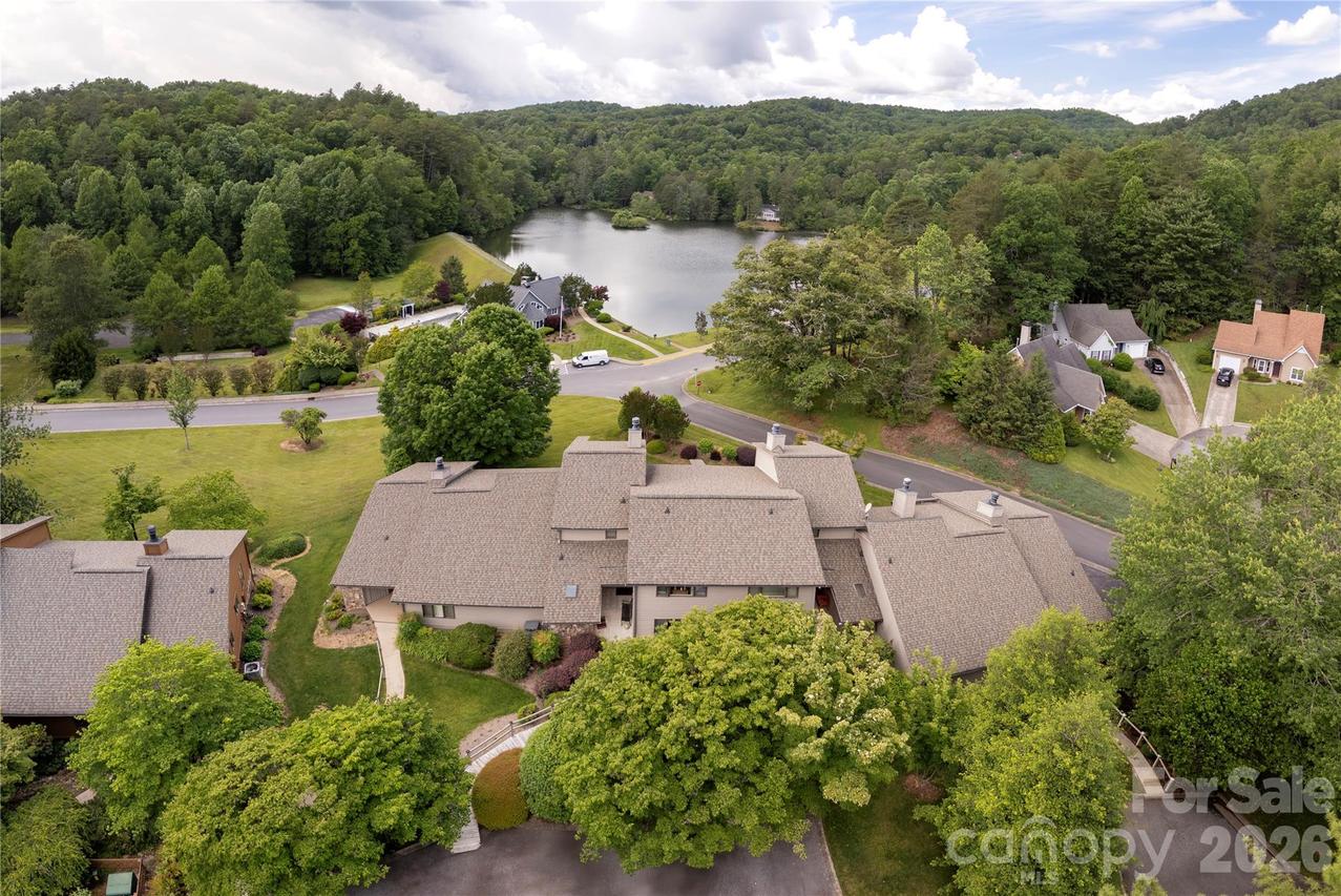 36 Quail Run Cir., Brevard, NC 28712