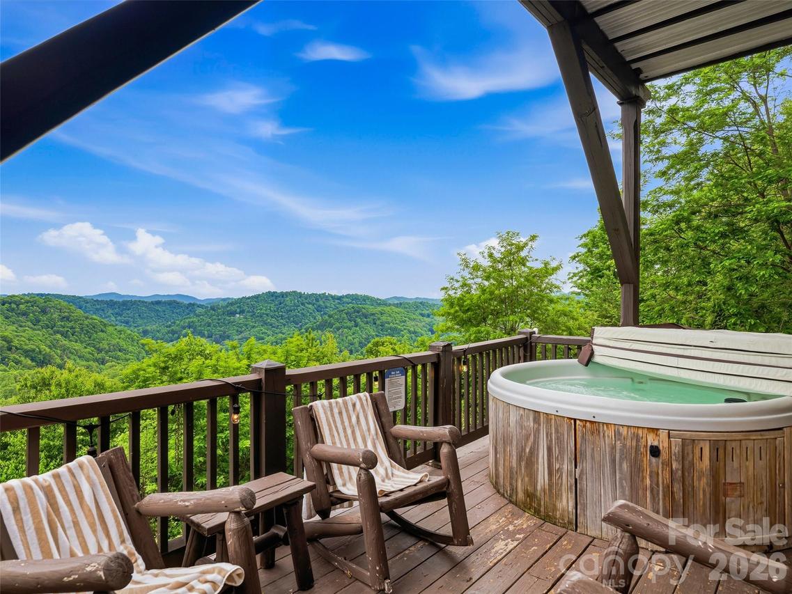 95 Breakaway Tr., Mars Hill, NC 28754