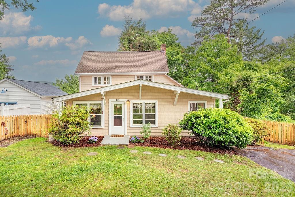 52 Gracelyn Rd., Asheville, NC 28804