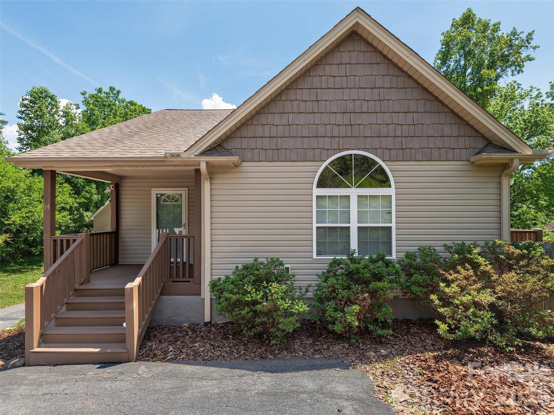 64 Springside Rd., Asheville, NC 28803