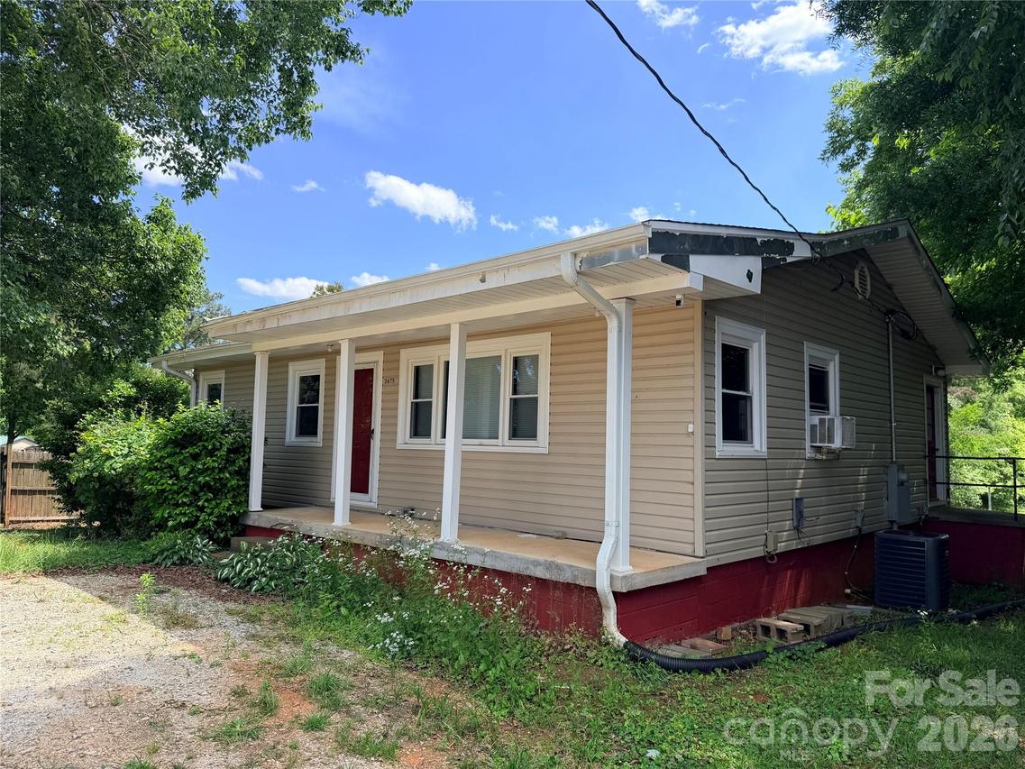 2675 Long Ferry Rd., Salisbury, NC 28146