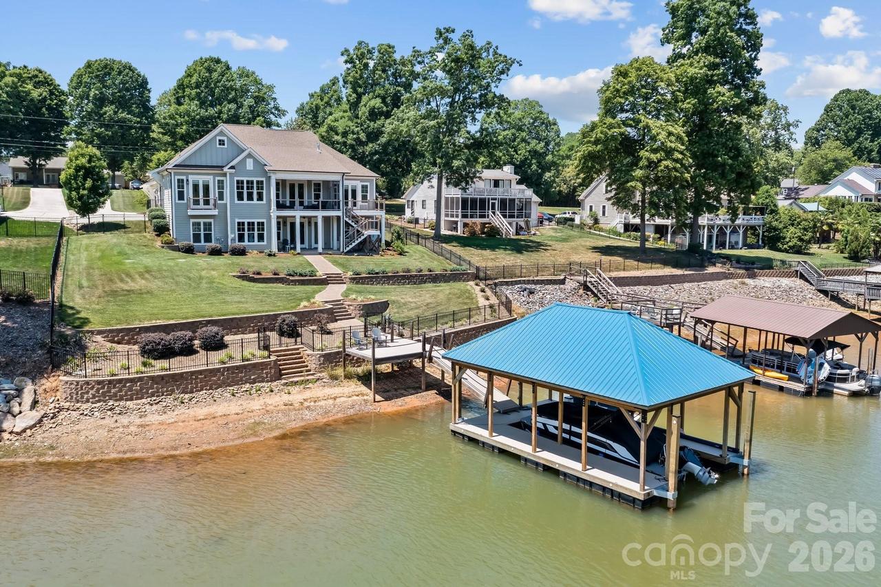 176 Hazelton Loop #13, Mooresville, NC 28117