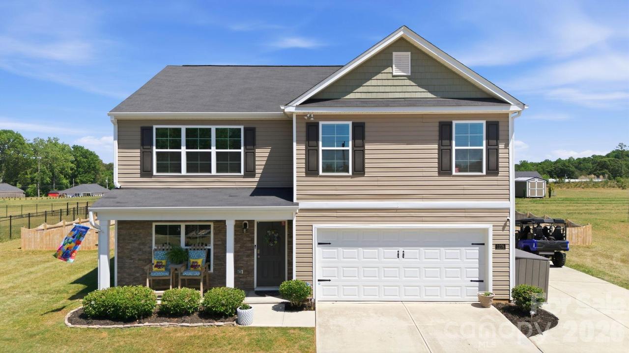 1276 Hickory Point Dr., Lexington, NC 27292